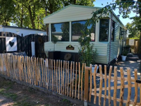 luxe stacaravan op (familie camping)